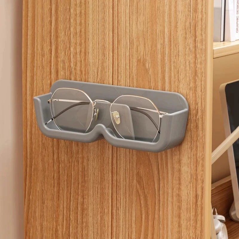 Wall-Mounted Glasses Display and Storage Rack