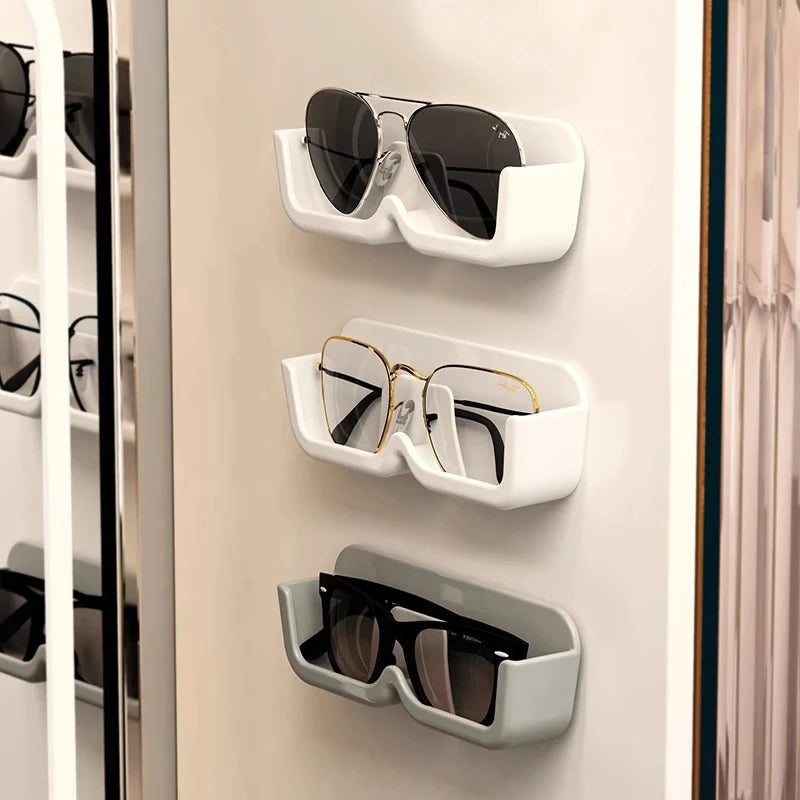 Wall-Mounted Glasses Display and Storage Rack