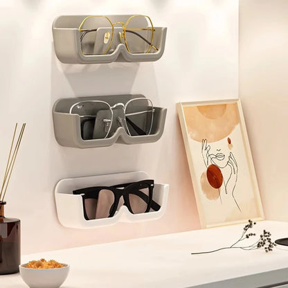 Wall-Mounted Glasses Display and Storage Rack